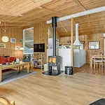 Beautiful In With Sauna Hébergement de vacances *