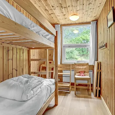 Beautiful In Glesborg With Sauna 펜션 Glesborg
