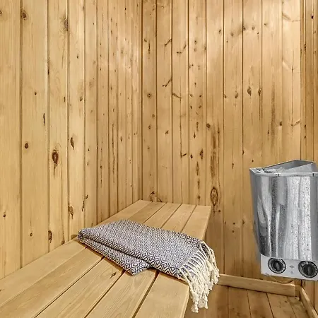Ferienhaus Beautiful In Glesborg With Sauna